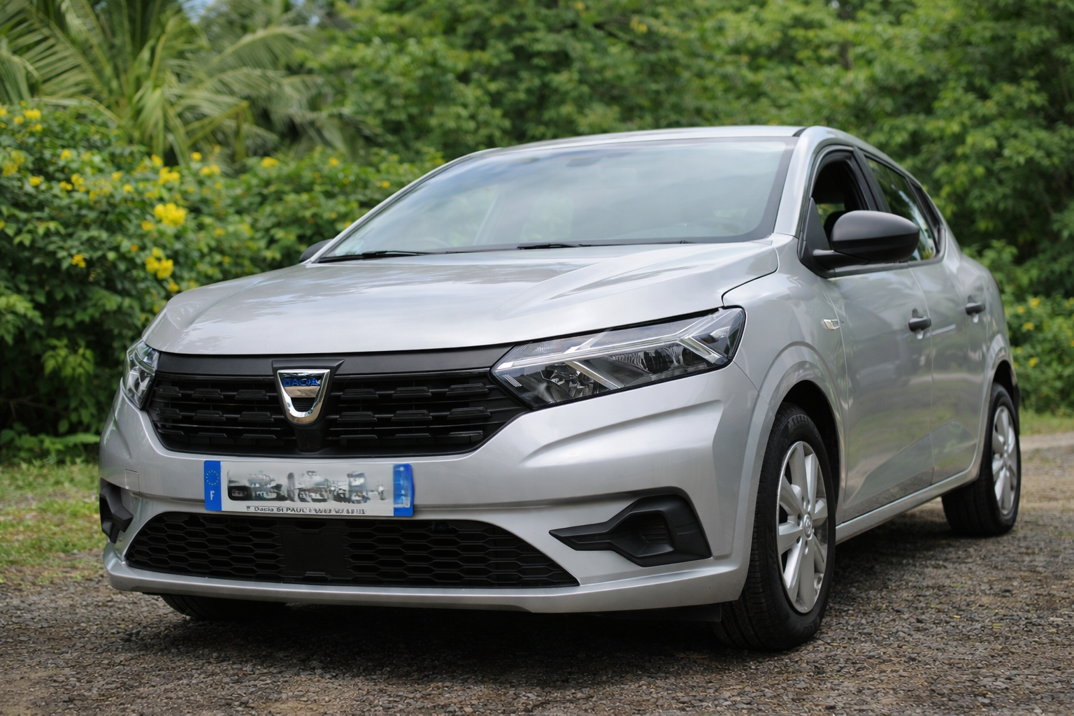 DACIA SANDERO - photo 3